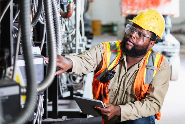 Best Best Electricians Near Me  in Youngstown, OH